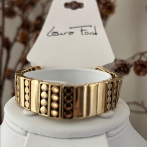 Laura Ford Goldtone rectangle bars.stretch bracelet, dressy casual everyday